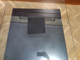 Mesa baja de salón, de cristal de 80 cm