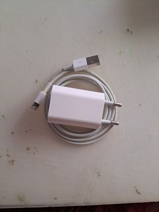 IPhone 8 rosa con fundas