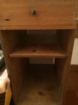 Escritorio de pino  URGE VENTA