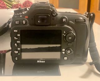 Niko 7200 + Objetivo 18-105 mm 1.3.5 DX + Flash