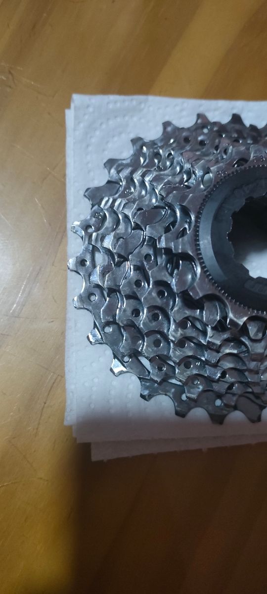 Conjunto bielas plato pedalier shimano 105 cassete