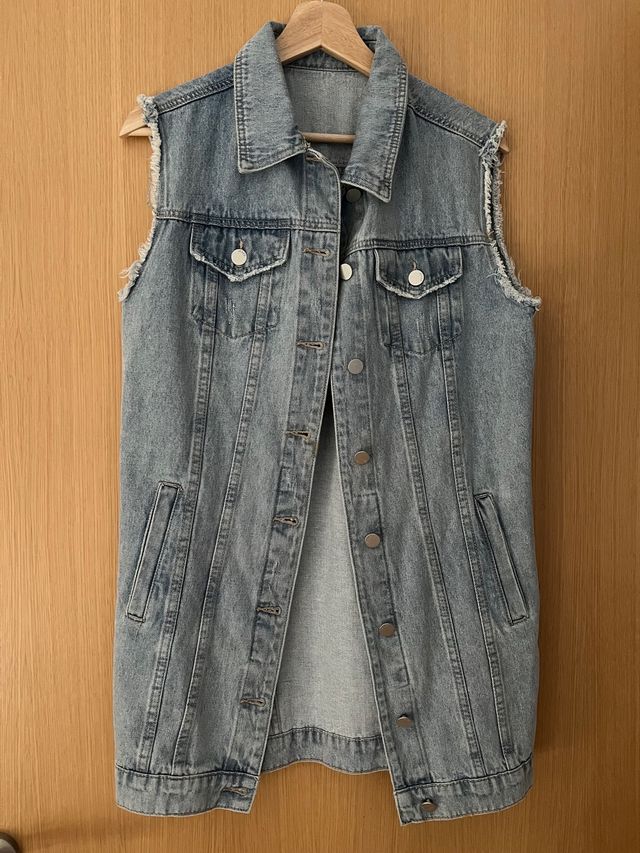 Chaleco largo vaquero para mujer a estrenar T-U.