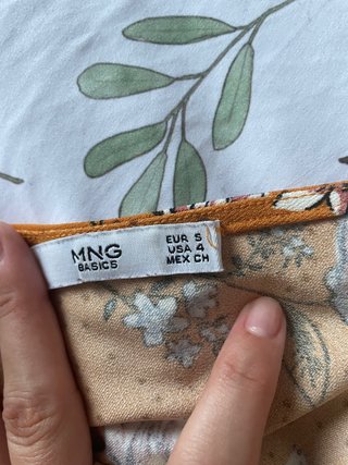 vestido flores de Mango