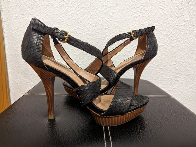 Sandalias de tacón Uterqüe