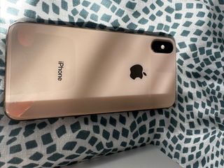Apple iPhone XS gold 64gb + AirPods 1gen