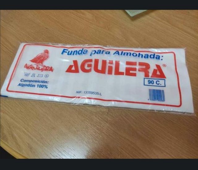 PROTECTOR IMPERMEABLE 135CM