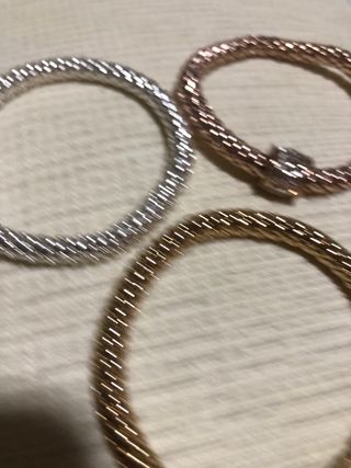 3 pulseras conjuntadas