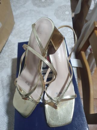 Sandalias mujer doradas