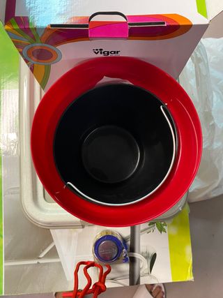 Cubo de Basura Con Forma de Maceta Tapa de Flor -