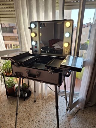 Maleta profesional de Maquillaje
