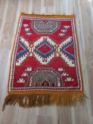 Alfombra artesanal