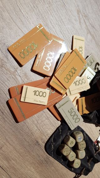 Fiches da gioco e 7 dadi Pierre Cardin