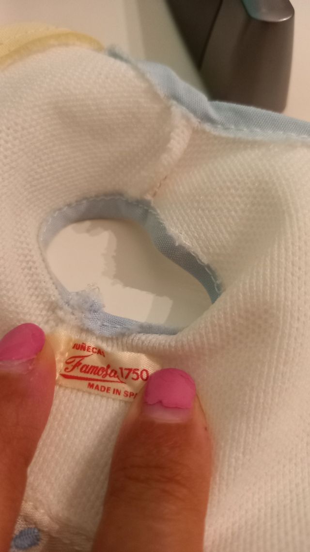 CAMISA SIN MANGAS MUÑECO NENUCO