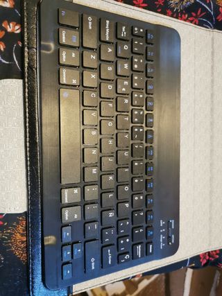 Talius funda con teclado Bluetoot