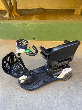 SCOOTER ELÉCTRICA PERSONAS MAYORES