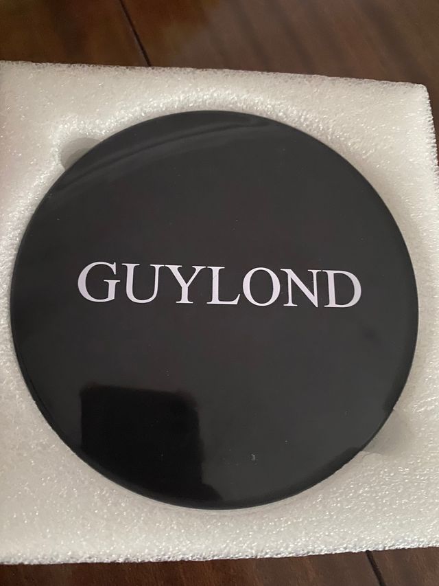 Gran sombra de ojos marca Guylond