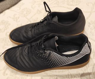 Bambas futbol sala. Talla 45