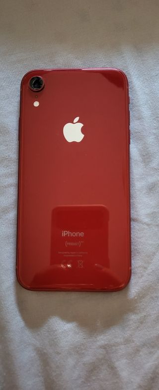 iphone XR rojo