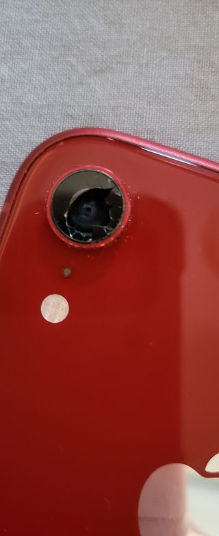 iphone XR rojo
