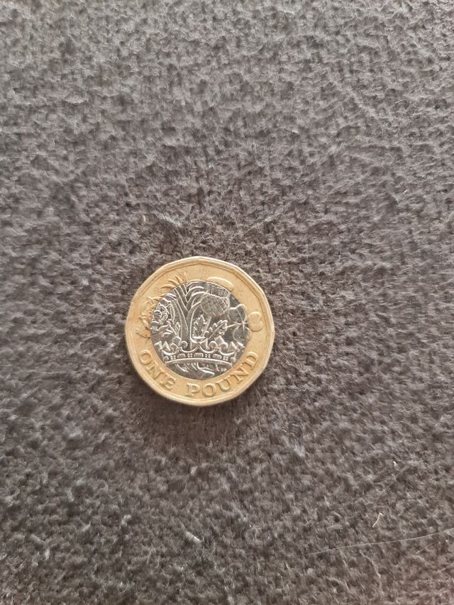 Moneda Isabel II 2016 12 lados