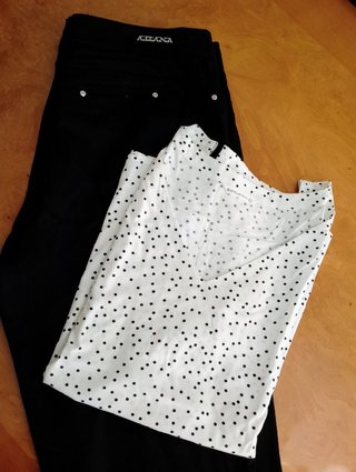 pantalón  pirata y blusa