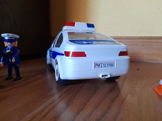 Coche policia Playmobil