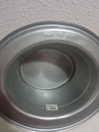 Chistera plateada purpurina.