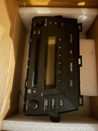 Radio original coche Toyota Prius