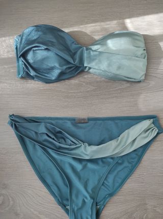 Bikini 