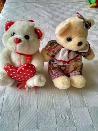 PELUCHES VARIOS TAMAÑOS