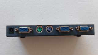 KVM + Cable 1.75m PS2 VGA D-SUB SERVIDOR