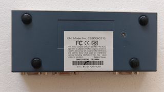 KVM + Cable 1.75m PS2 VGA D-SUB SERVIDOR