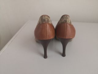 Scarpe da donna firmate  Guess n 38