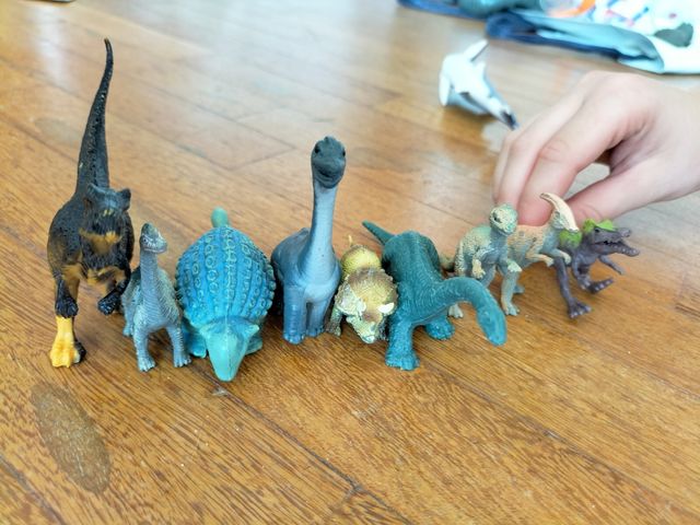 Dinosaurios de juguete para niños