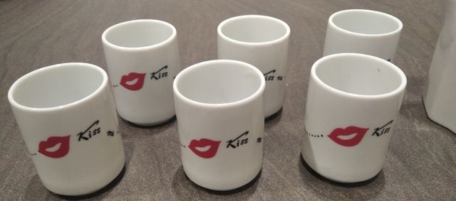 SET PORCELLANA 6 bicchierini + 1 teiera caffettier