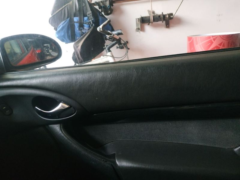 Ford Focus 2004 - foto 1