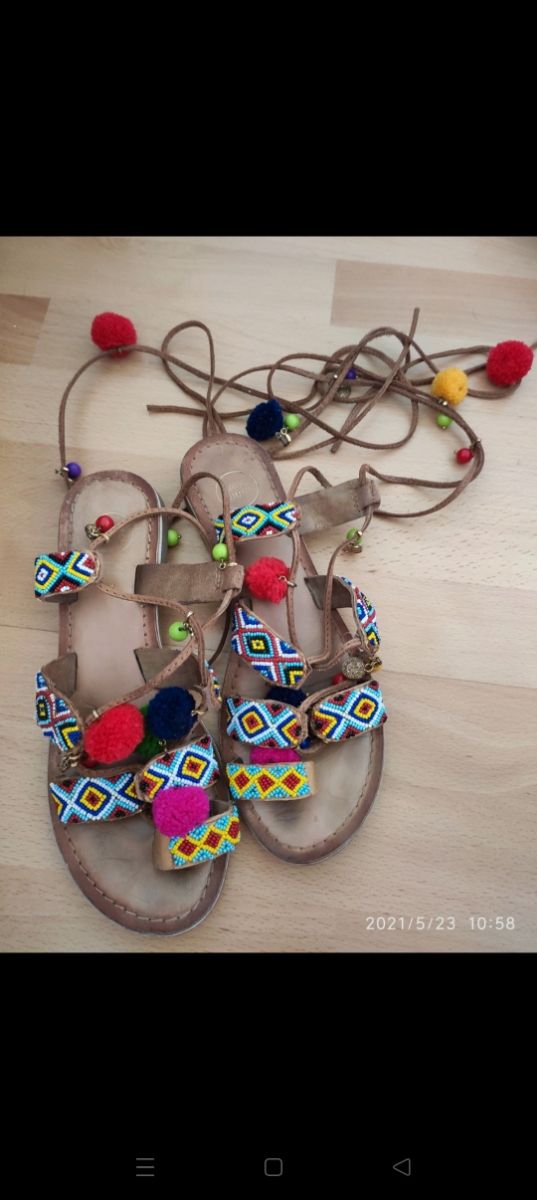 Sandalias chica Gioseppo