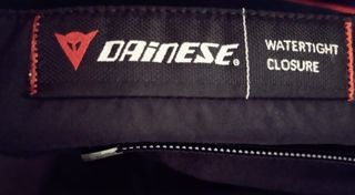 Chaqueta textil impermeable