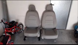 Asientos delanteros y traseros de audi a4 b8