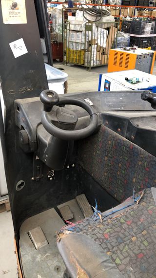 Carretilla retráctil still fm-14