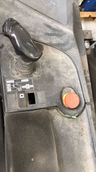 Carretilla retráctil still fm-14