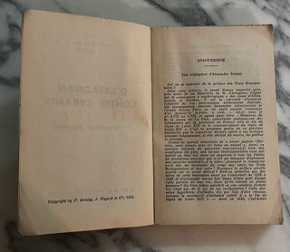 Antiguo libro aventuras frances
