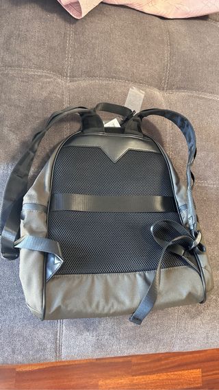 Mochila Guess