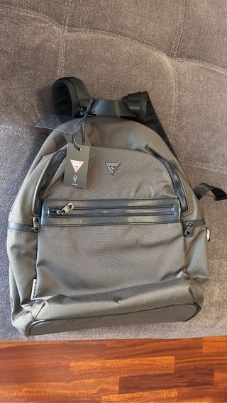 Mochila Guess