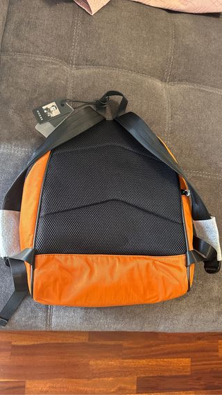 Mochila Guess
