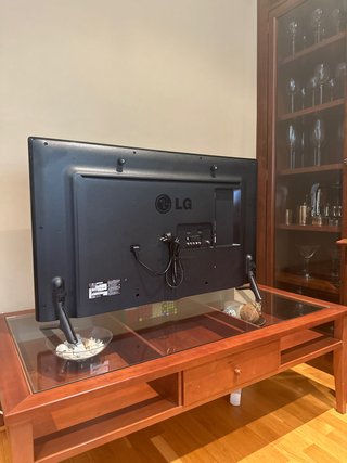 Televisión LG 42"