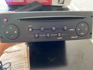 Renault Reproductor con CD player