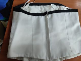 Faldas raso negras con corpiños