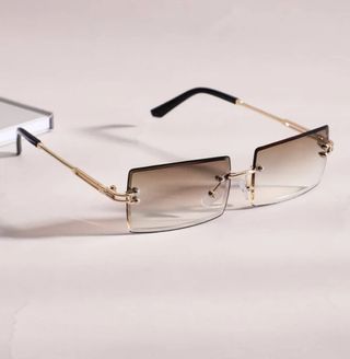 Gafas de sol shein + toallita + funda 
