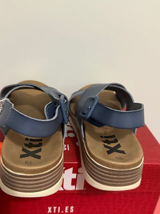 sandalias con cuña xti num 39 nuevas con etiquetas